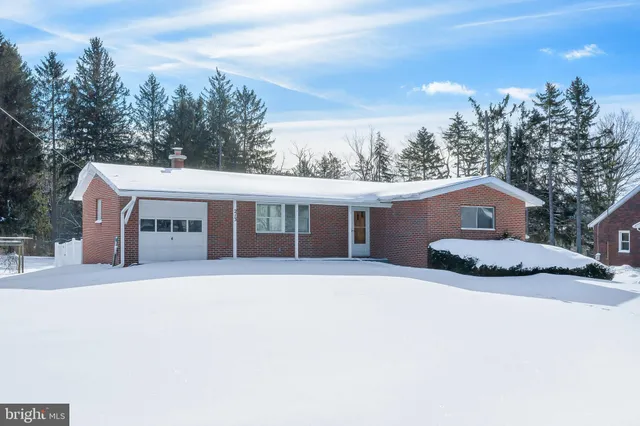 $269,000 | 213 South Main Street, Accident, MD 21520