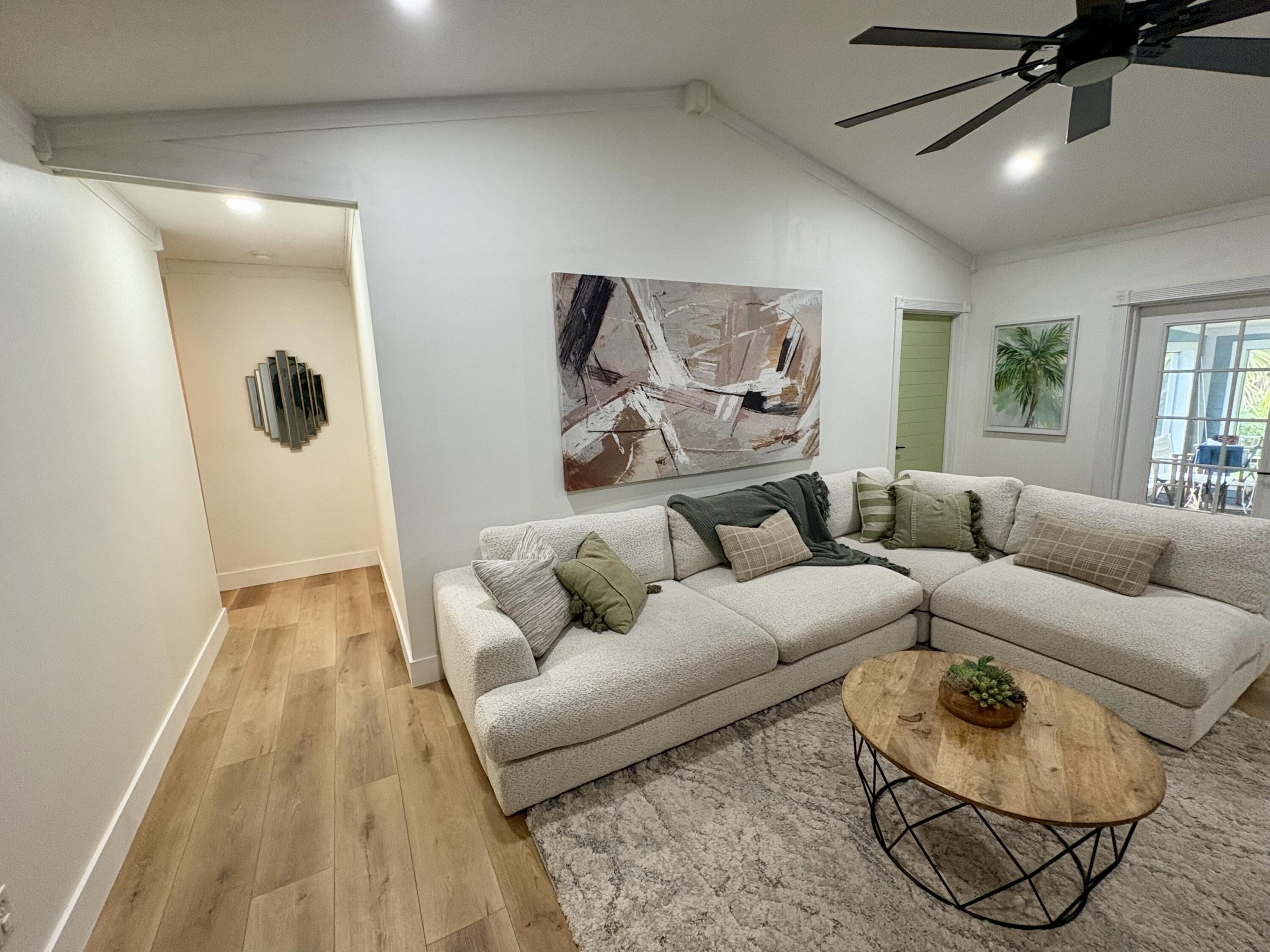 3866 Jefferson Street Stuart, FL 34997 - Photo 4 of 42 IMG_3403