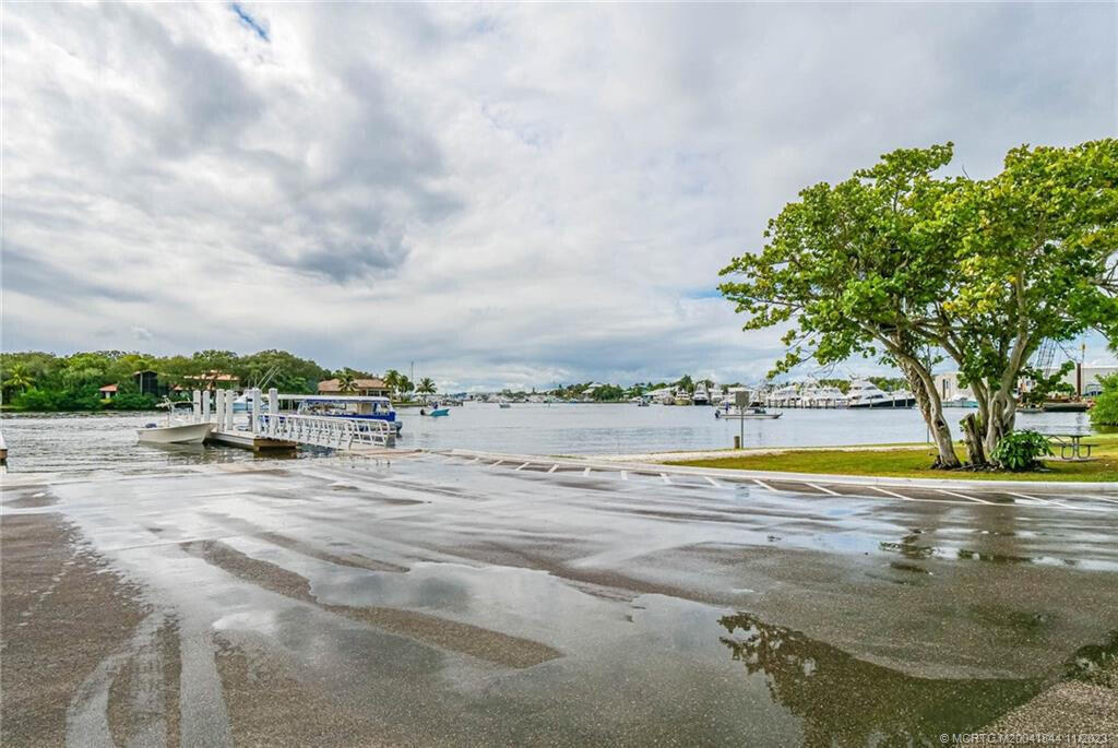 3866 Jefferson Street Stuart, FL 34997 - Photo 41 of 42 20231109200009907110000000-o