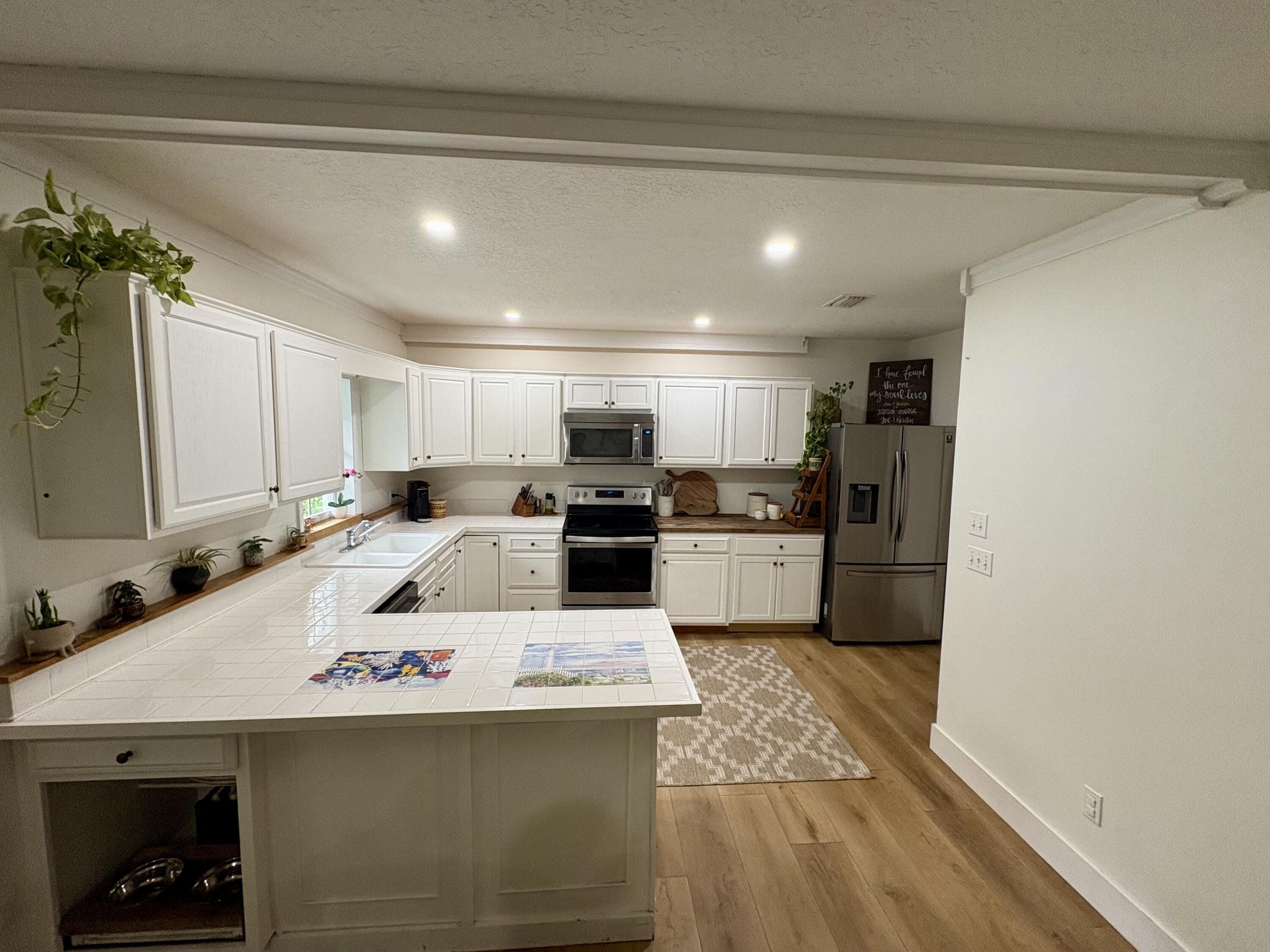 3866 Jefferson Street Stuart, FL 34997 - Photo 10 of 42 IMG_3394