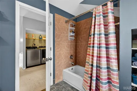 $249,900 | 4739 Hummel Avenue, St. Louis, MO 63116