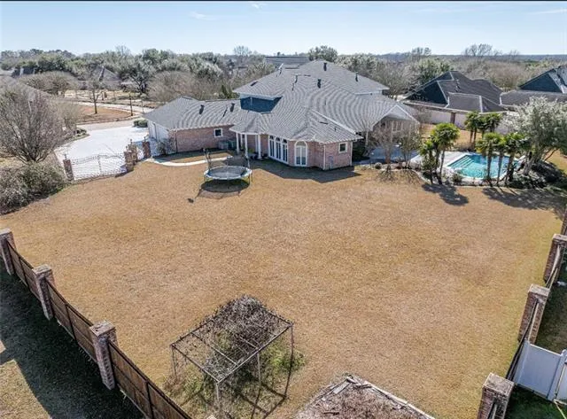 $999,000 | 6701 Tennyson Oaks Lane, Alexandria, LA 71301