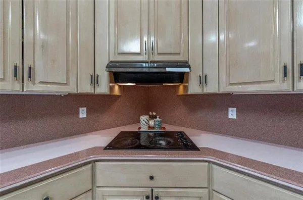 $999,000 | 6701 Tennyson Oaks Lane, Alexandria, LA 71301