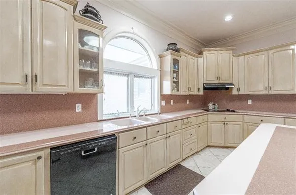 $999,000 | 6701 Tennyson Oaks Lane, Alexandria, LA 71301