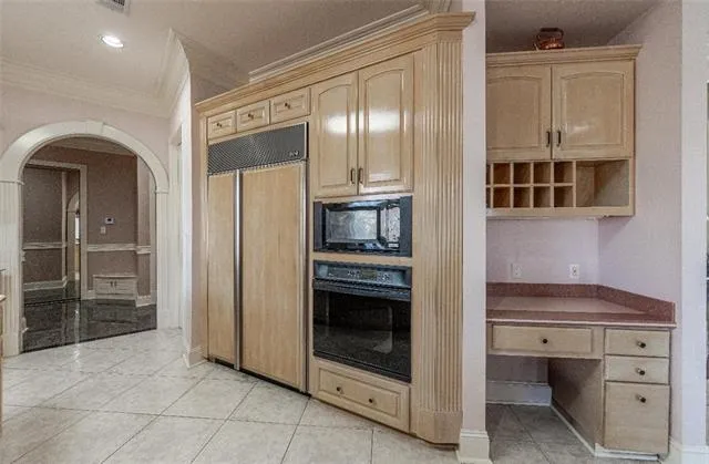 $999,000 | 6701 Tennyson Oaks Lane, Alexandria, LA 71301