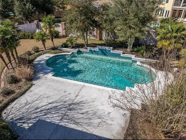 $999,000 | 6701 Tennyson Oaks Lane, Alexandria, LA 71301