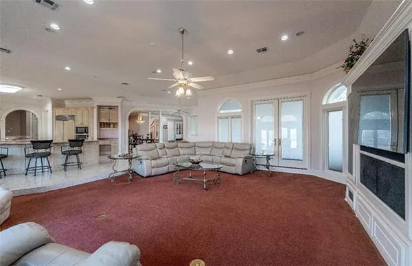 $999,000 | 6701 Tennyson Oaks Lane, Alexandria, LA 71301