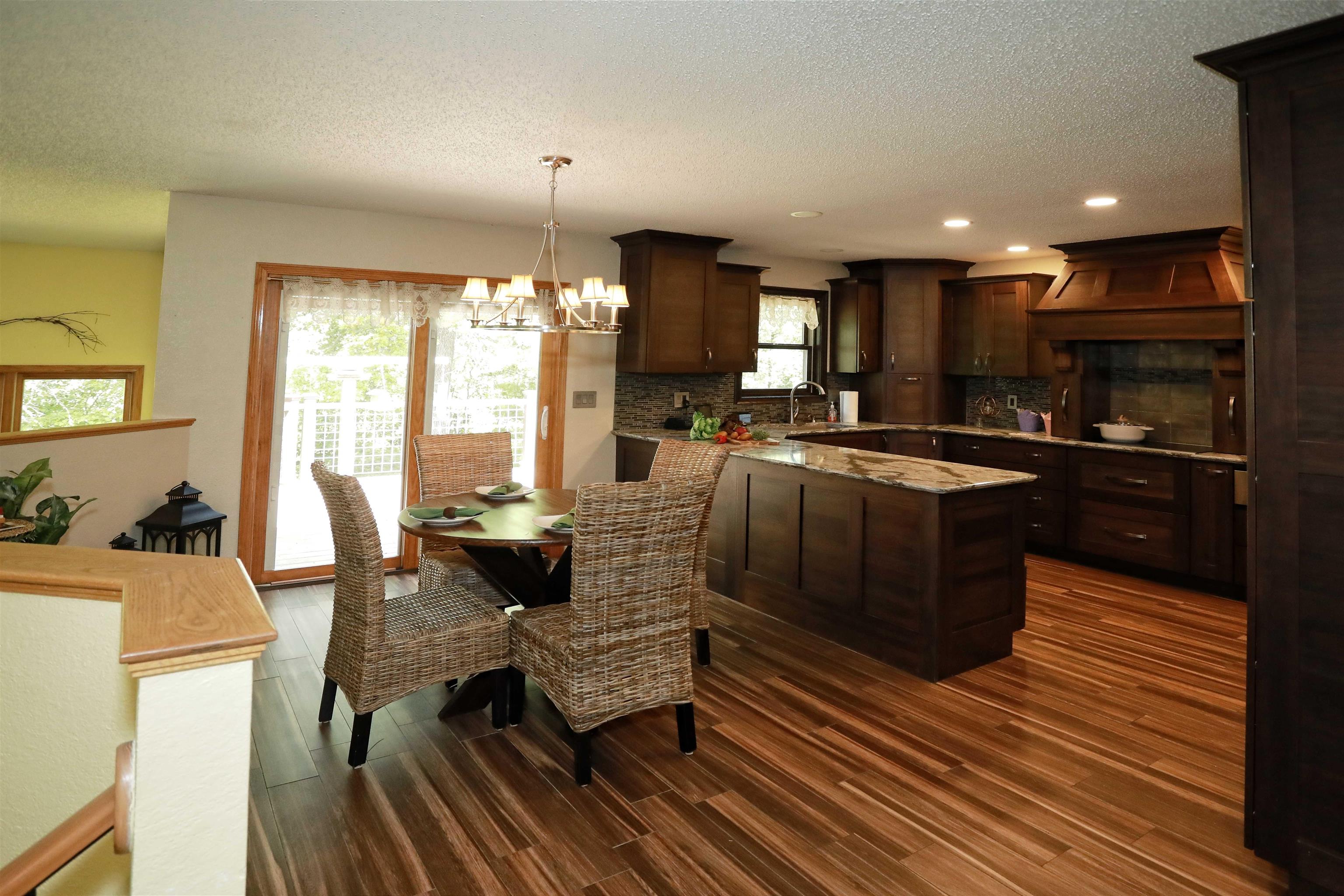 1424 Oxbow Road Stevens Point, WI 54482 - Photo 5 of 58
