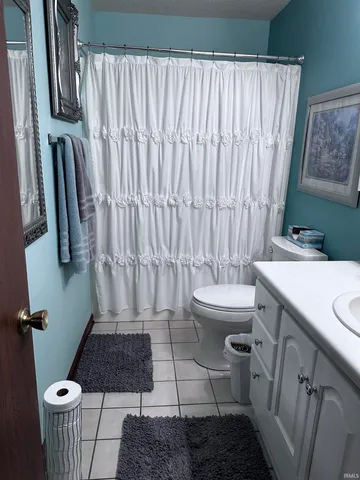 $159,900 | 2804 Rockford Court South, Unit 2804, Kokomo, IN 46902