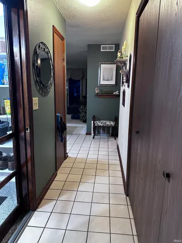 $159,900 | 2804 Rockford Court South, Unit 2804, Kokomo, IN 46902