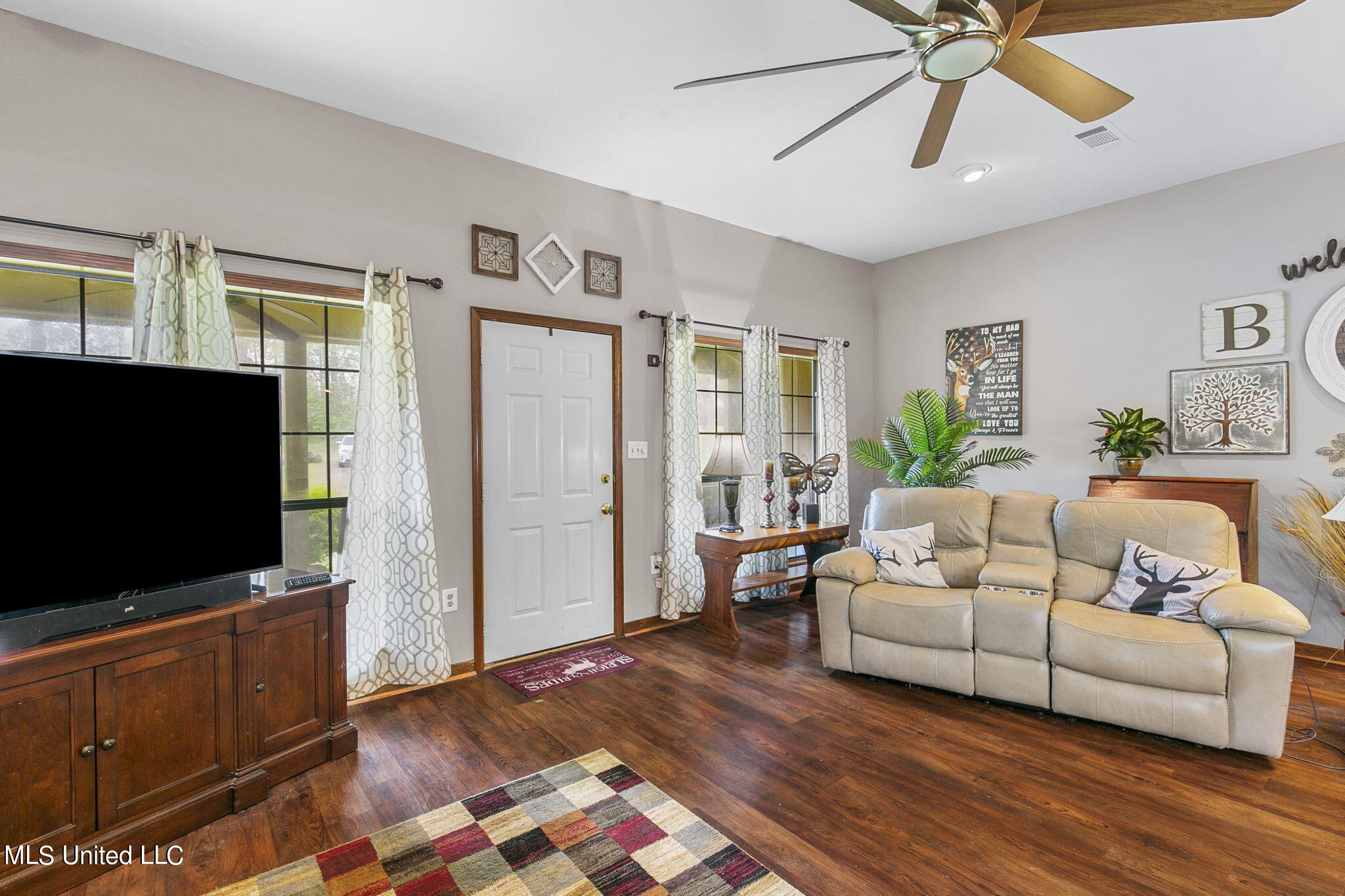 225 Lake Harbor Road Brandon, MS 39047 - Photo 9 of 63 13-web-or-mls-225 Lake Harbor-13