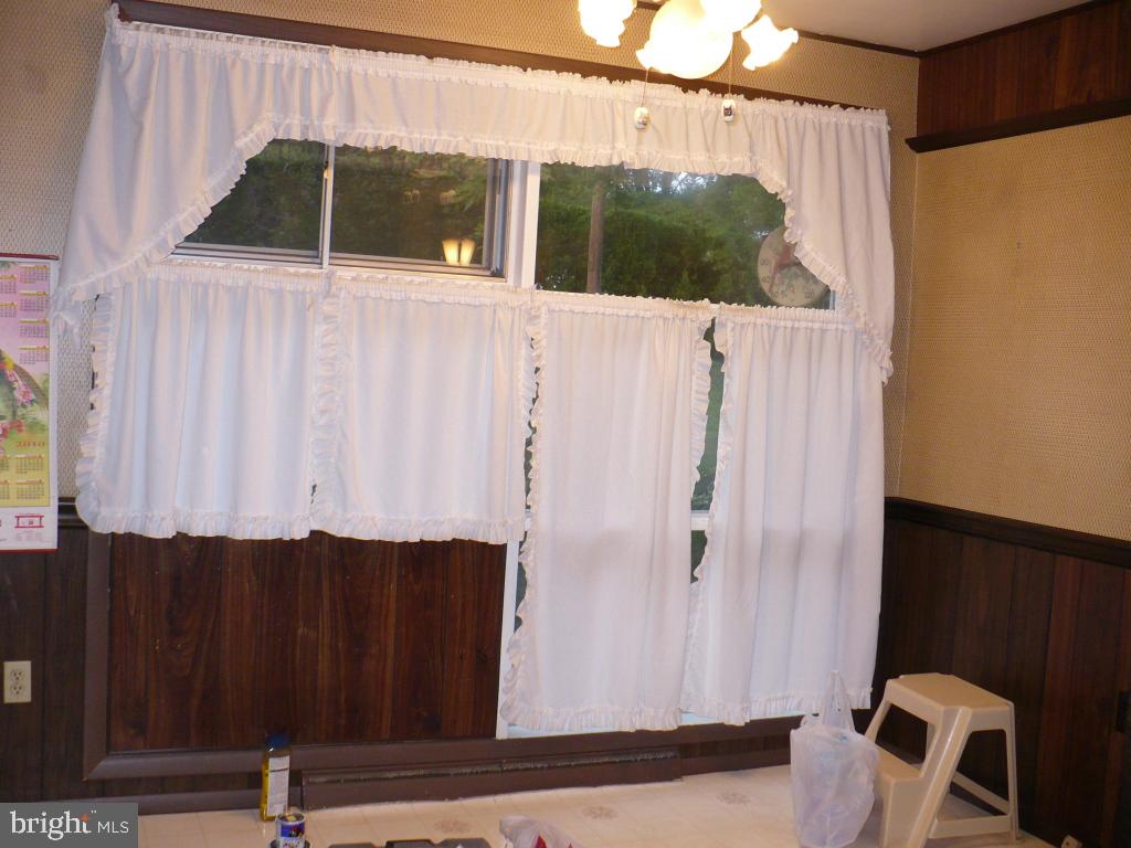 2619 Chapel Road Lancaster, PA 17603 - Photo 5 of 16