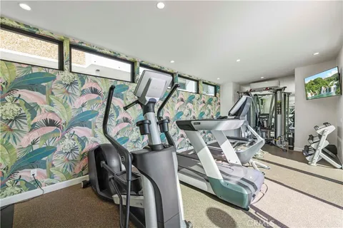 $795,000 | 8787 Shoreham Drive, Unit 201, West Hollywood, CA 90069