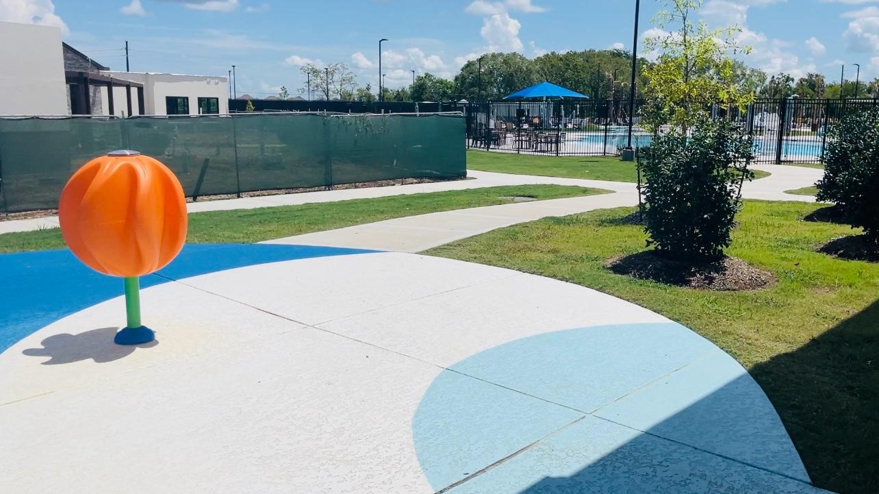10314 Birch Peak Drive Rosharon, TX 77583 - Photo 31 of 38 a view of outdoor space swimming pool and outdoor seating