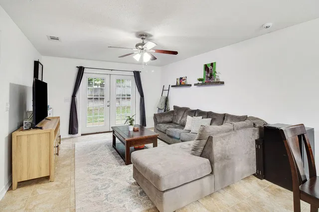 $1,850 | 289 Dahlquist Drive, Crestview, FL 32539