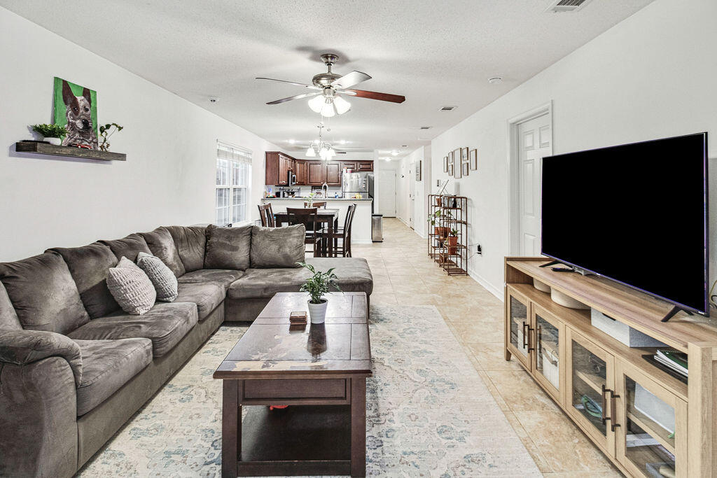 289 Dahlquist Drive Crestview, FL 32539 - Photo 15 of 38 IMG_3618-10