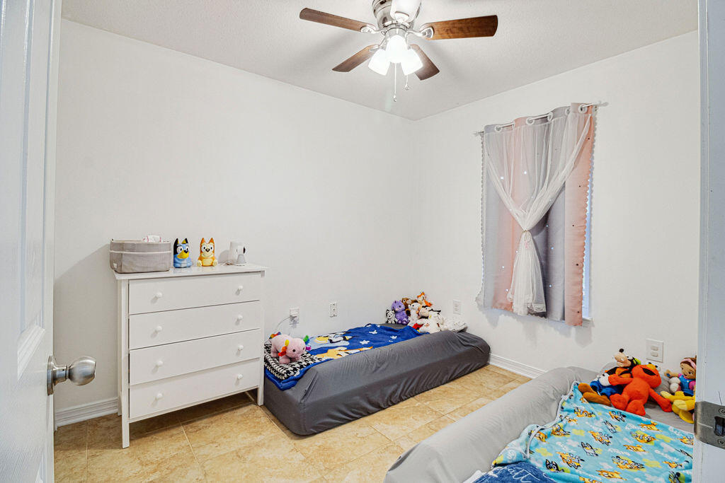 289 Dahlquist Drive Crestview, FL 32539 - Photo 10 of 38 IMG_3594-2