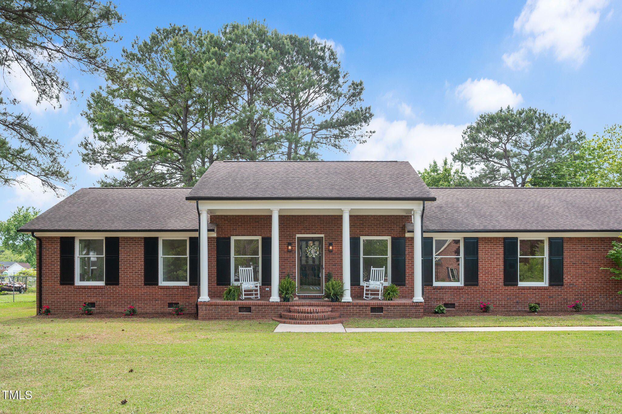 603 Warren Road Erwin, NC 28339 - Photo 3 of 38 front view of a house with a yard