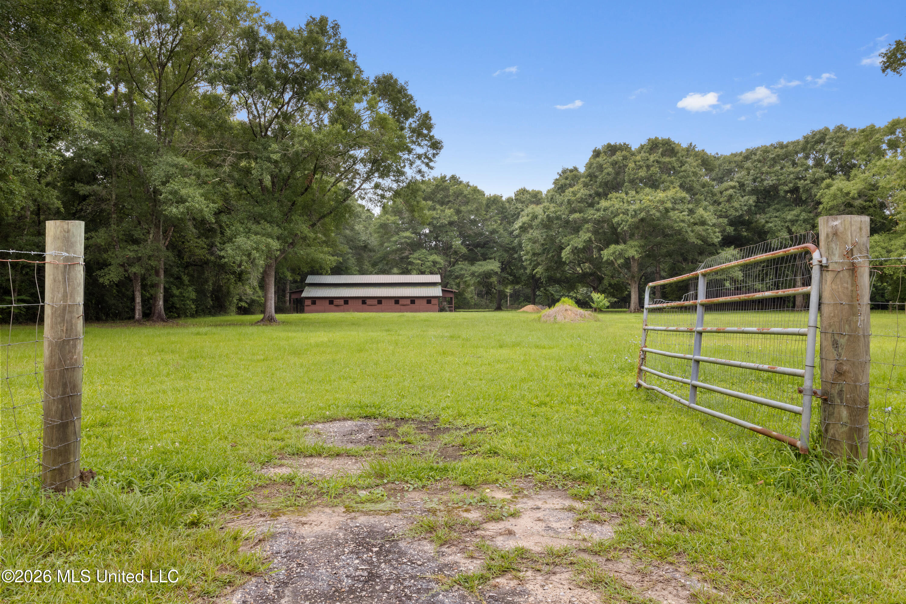 3513 Kenneth Cole Road Vancleave, MS 39565 - Photo 5 of 56 00005