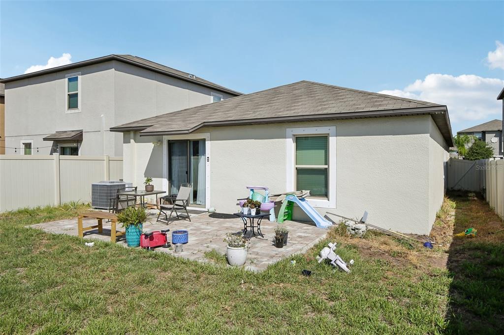 9415 Lemon Drop Loop Sun City Center, FL 33573 - Photo 28 of 53