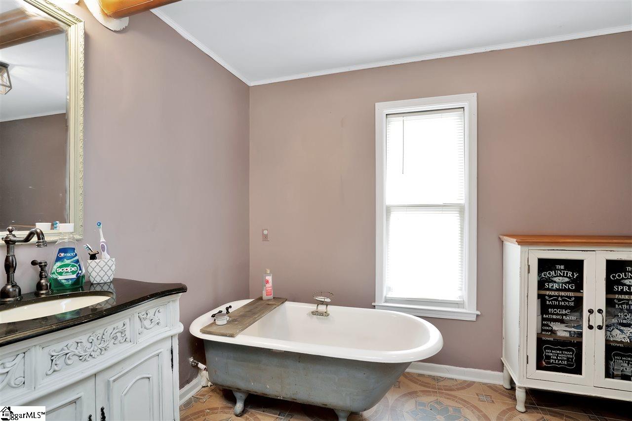 2108 River Road Piedmont, SC 29673 - Photo 5 of 20 Gallery Image 5