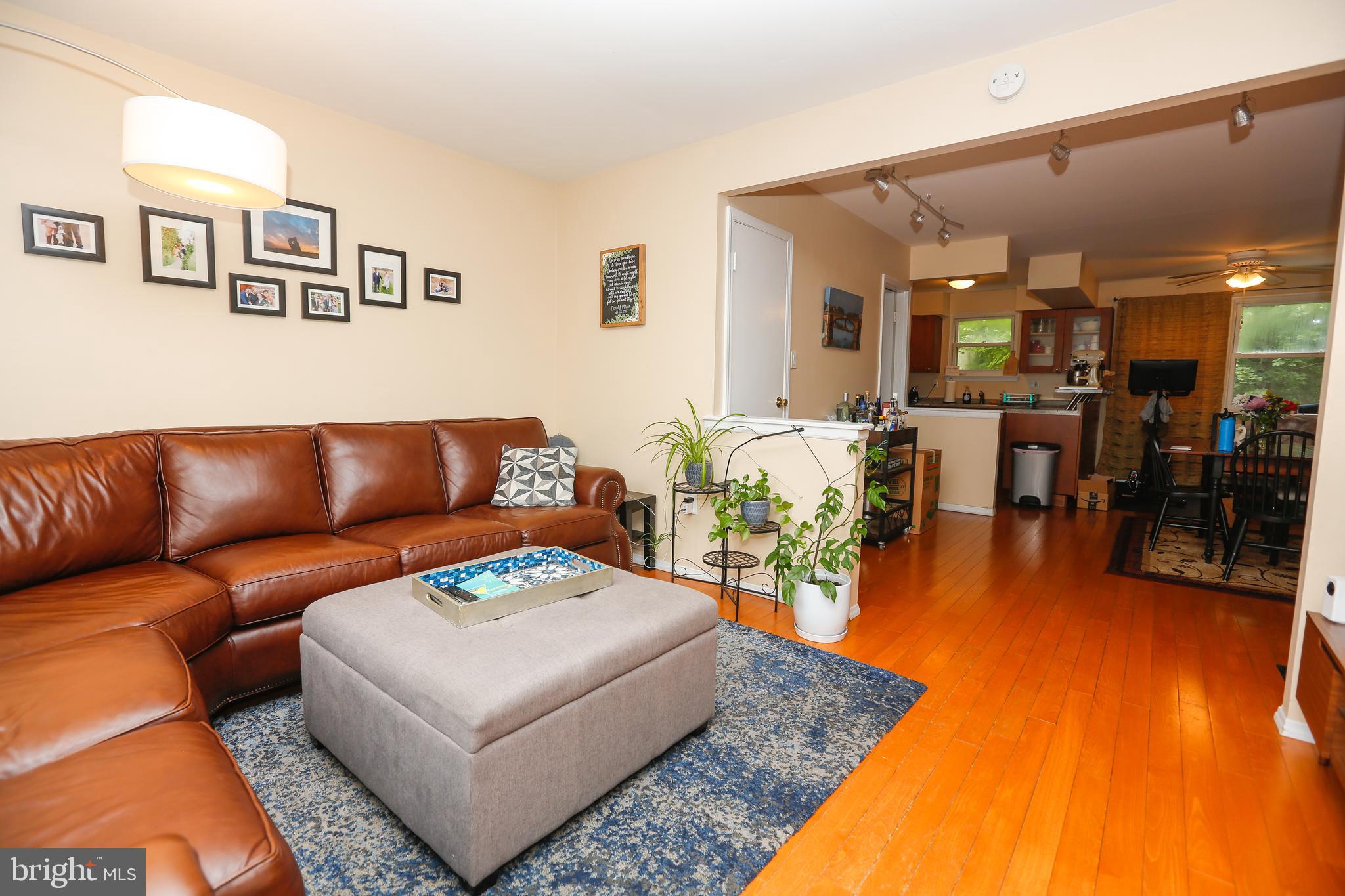 236 Monastery Avenue Philadelphia, PA 19128 - Photo 3 of 22