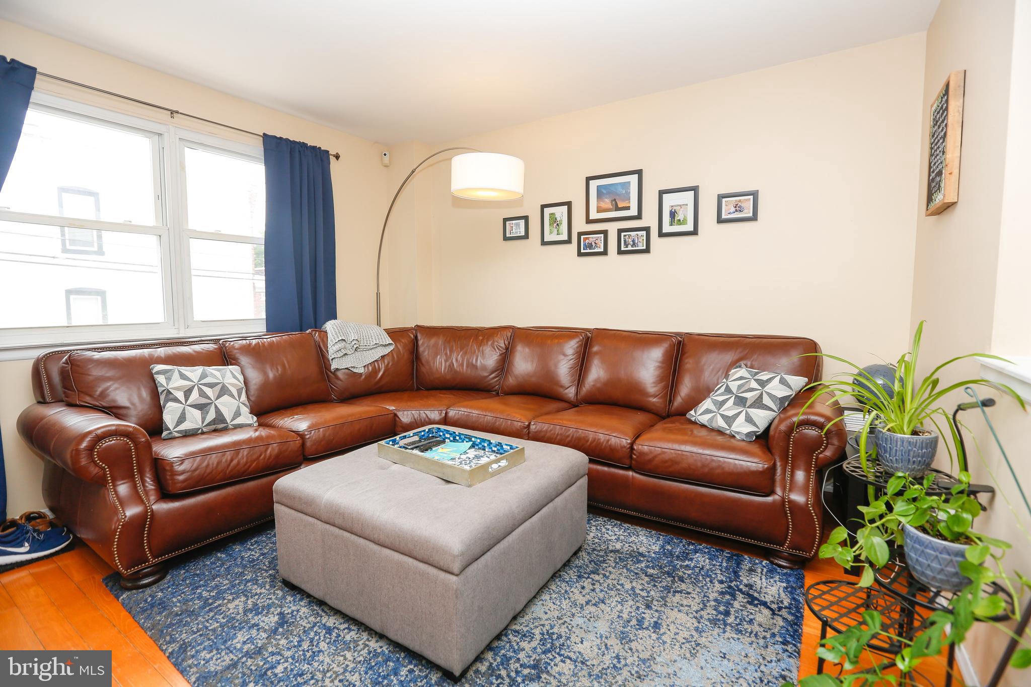 236 Monastery Avenue Philadelphia, PA 19128 - Photo 4 of 22