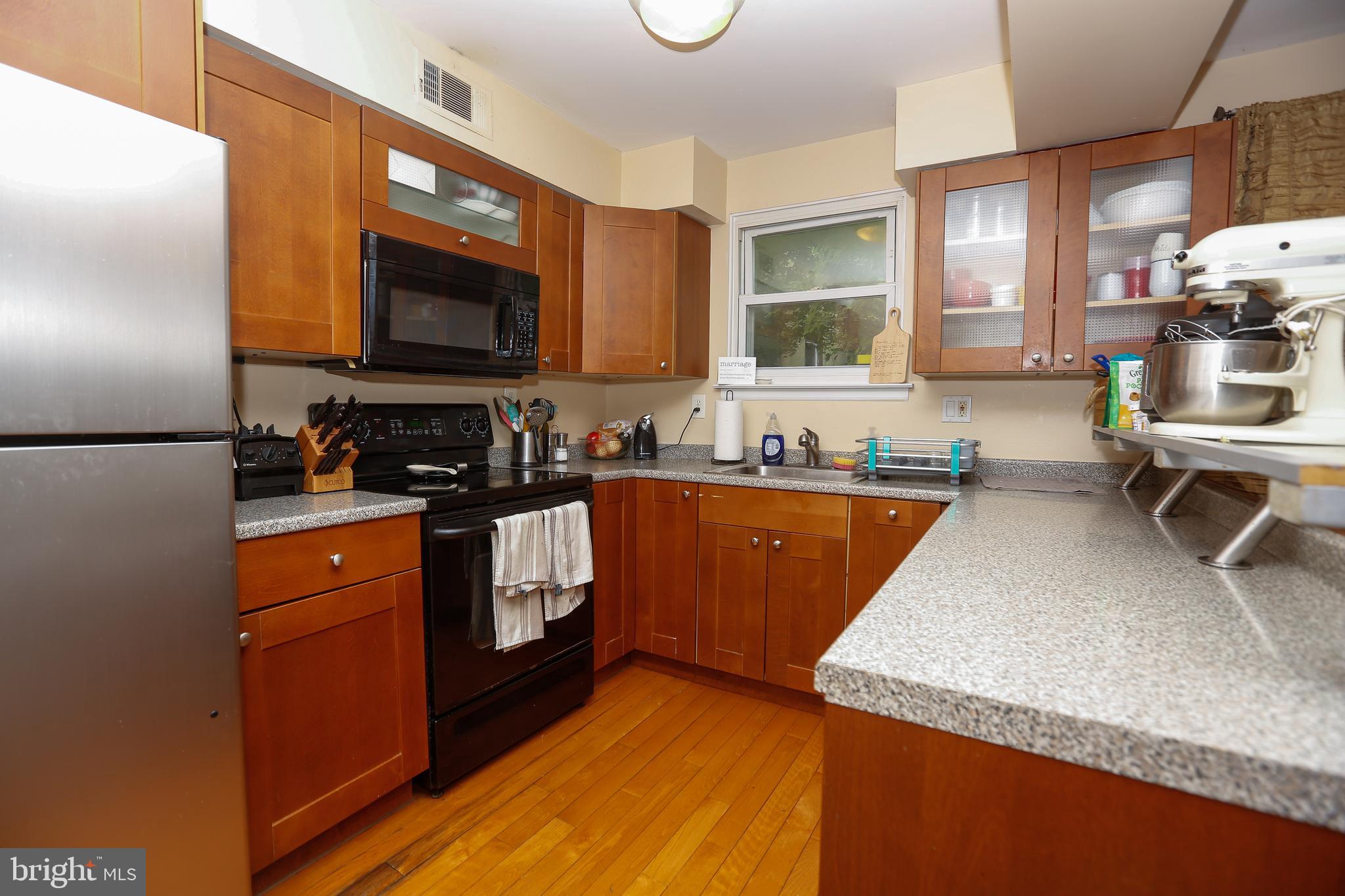236 Monastery Avenue Philadelphia, PA 19128 - Photo 7 of 22