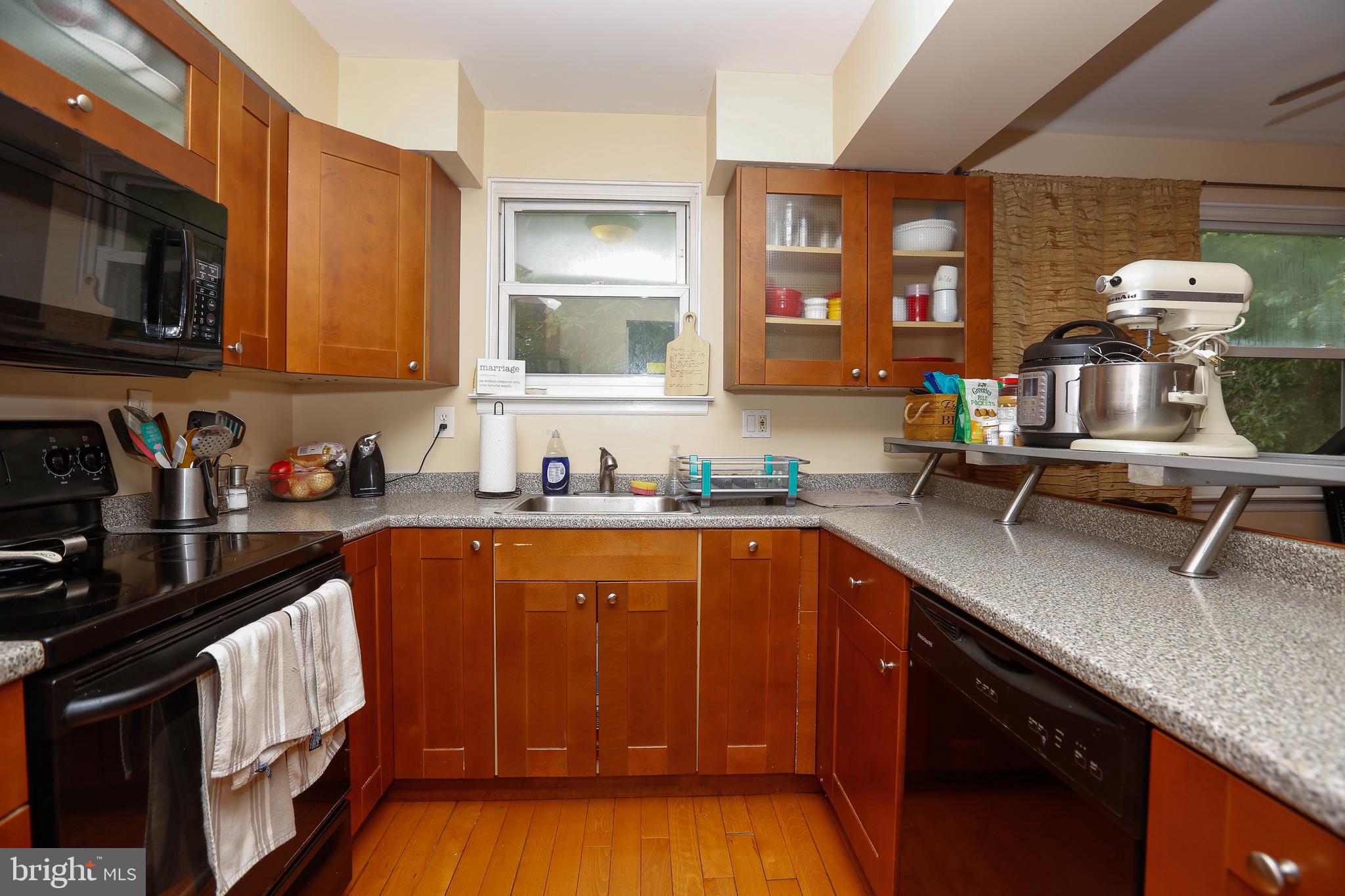 236 Monastery Avenue Philadelphia, PA 19128 - Photo 8 of 22