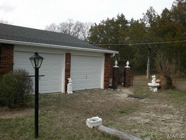 $269,000 | 1559 Berry Dairy Road, De Soto, MO 63020