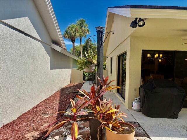 204 Cape Pointe Circle Jupiter, FL 33477 - Photo 31 of 35 IMG_0144