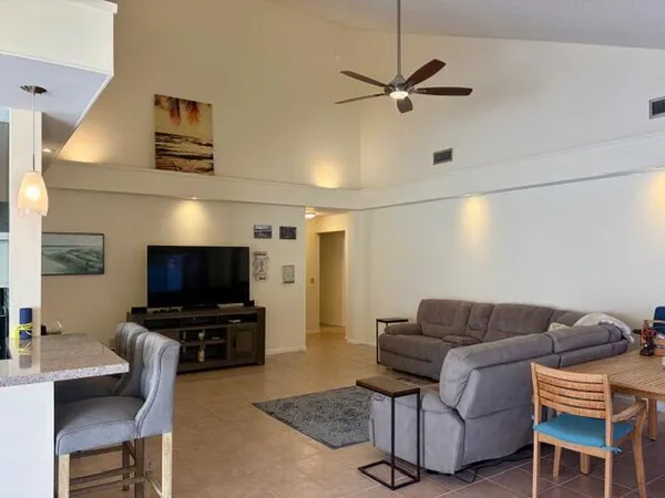 $6,500 | 204 Cape Pointe Circle, Jupiter, FL 33477