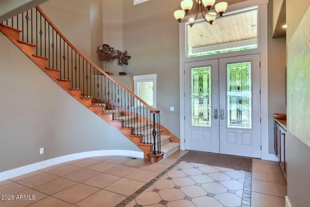 a view of an entryway