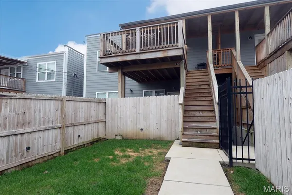 $2,500 | 3325 Park Avenue, St. Louis, MO 63104