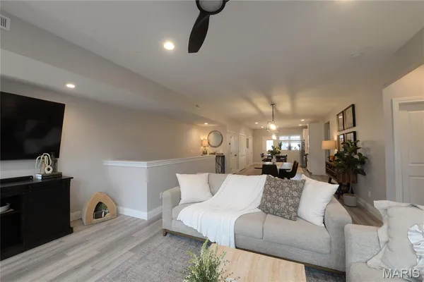 $2,500 | 3325 Park Avenue, St. Louis, MO 63104