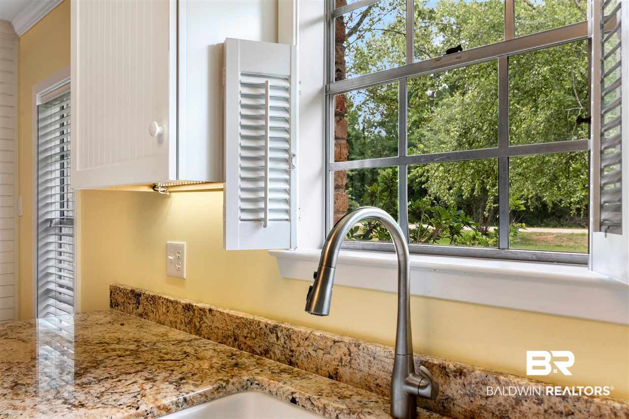 11053 McKenzie Road Fairhope, AL 36532 - Photo 18 of 45