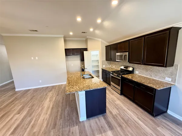 $2,100 | 4512 Chestnut Meadows Bend, Georgetown, TX 78626