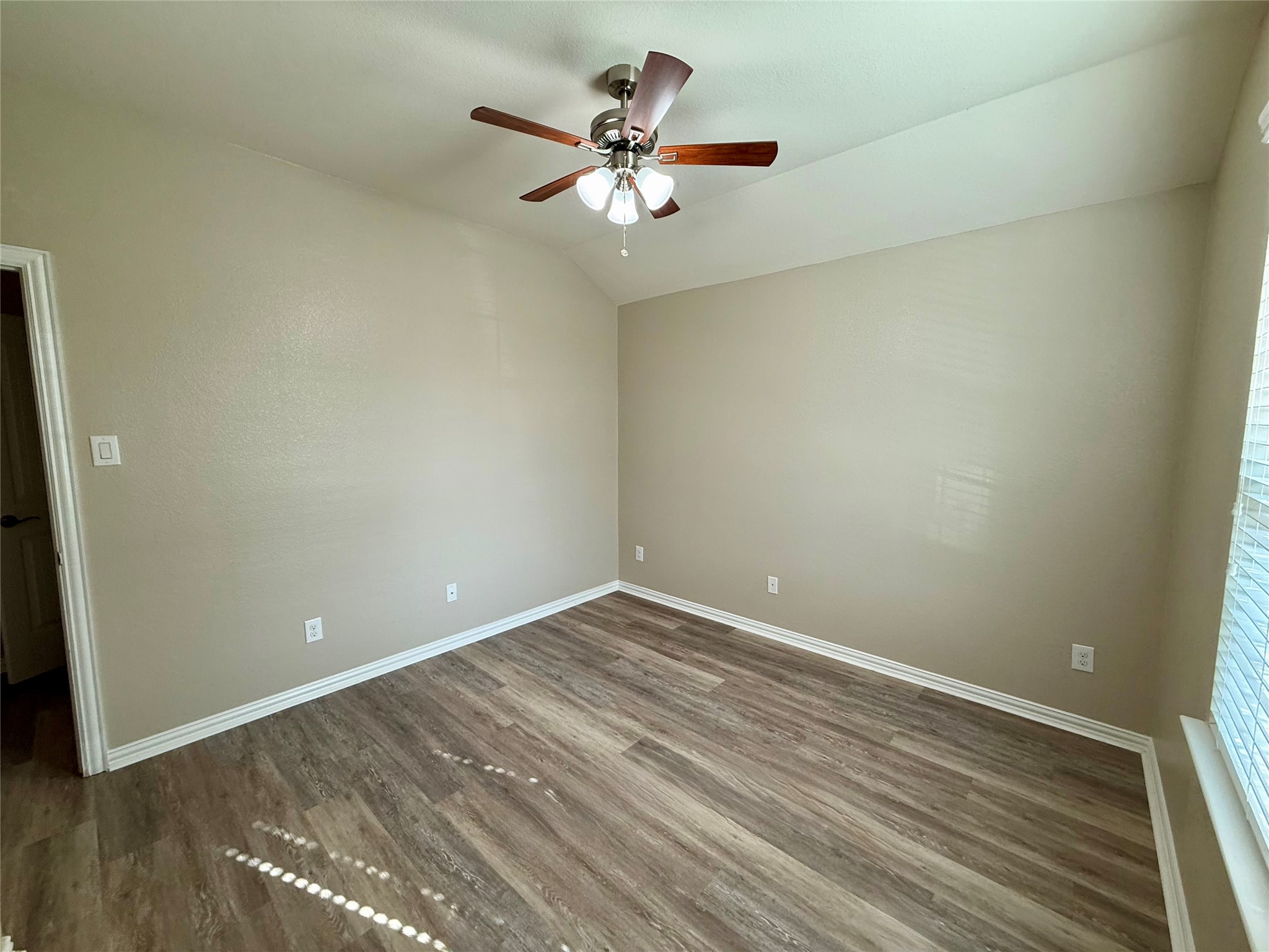 4512 Chestnut Meadows Bend Georgetown, TX 78626 - Photo 10 of 22