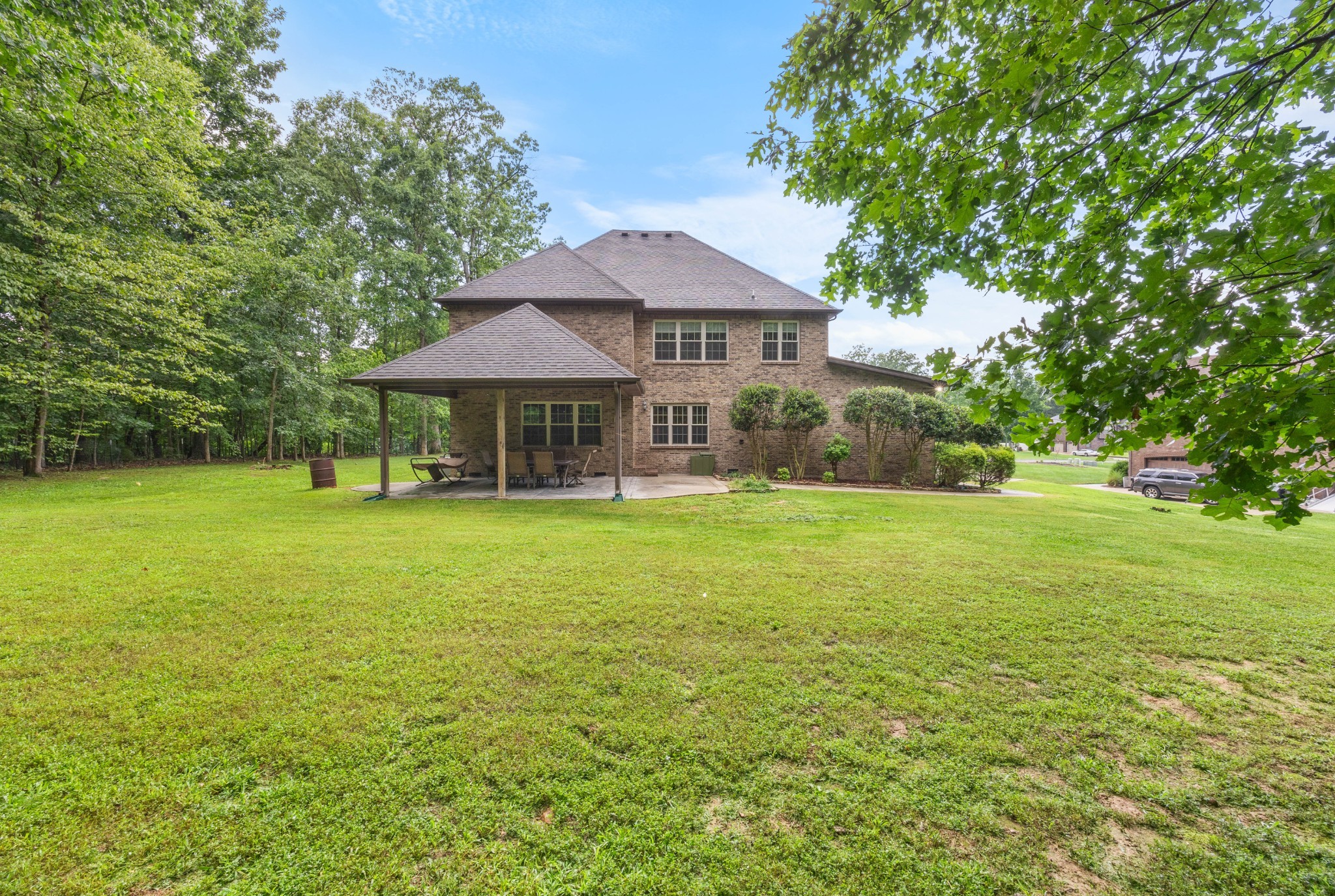 1789 Double R Boulevard Clarksville, TN 37042 - Photo 48 of 53 a front view of a house with garden