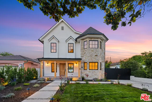 $2,445,000 | 4949 Sancola Avenue, Toluca Lake, CA 91601