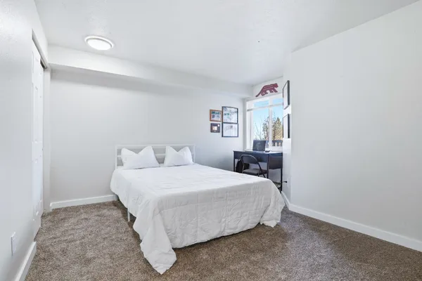 $279,000 | 912 West Lincoln Place, Unit 204, Spokane, WA 99204