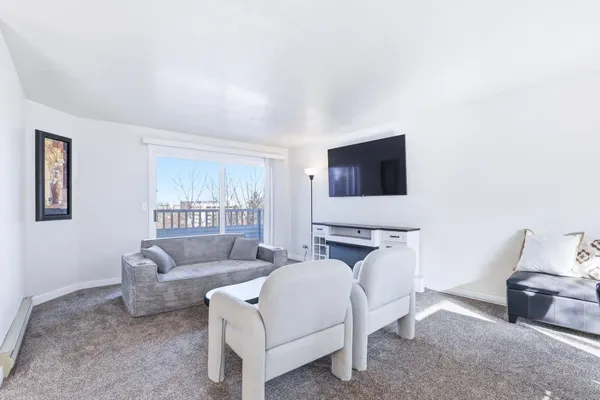 $279,000 | 912 West Lincoln Place, Unit 204, Spokane, WA 99204