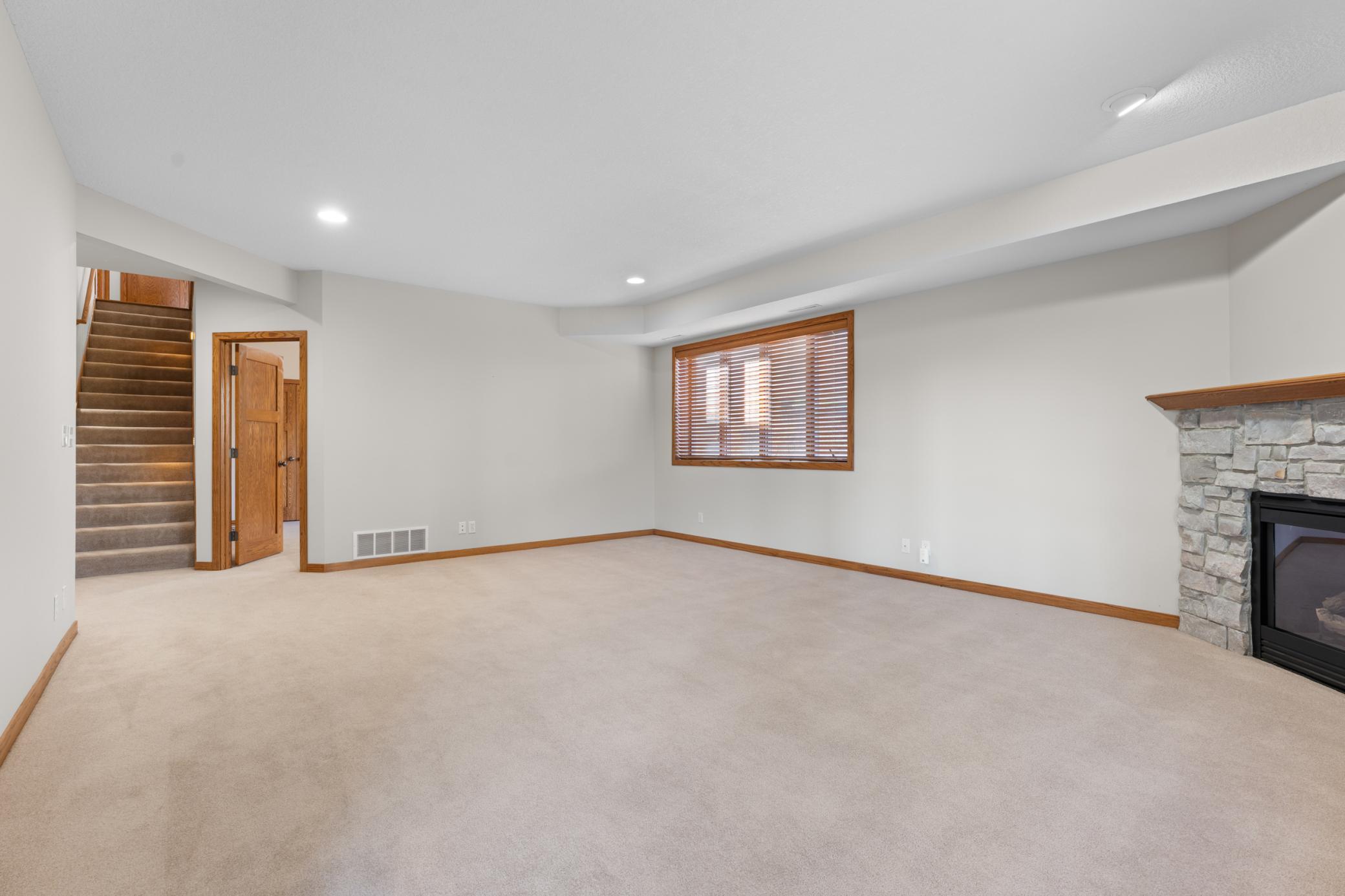 2535 Superior Lane Northwest Rochester, MN 55901 - Photo 24 of 42