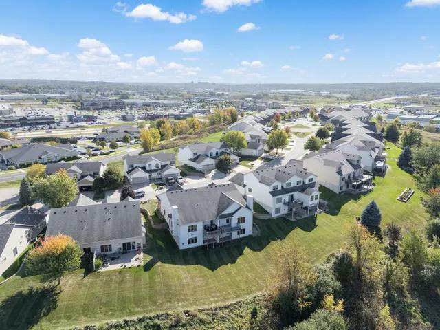 $419,900 | 2535 Superior Lane Northwest, Rochester, MN 55901