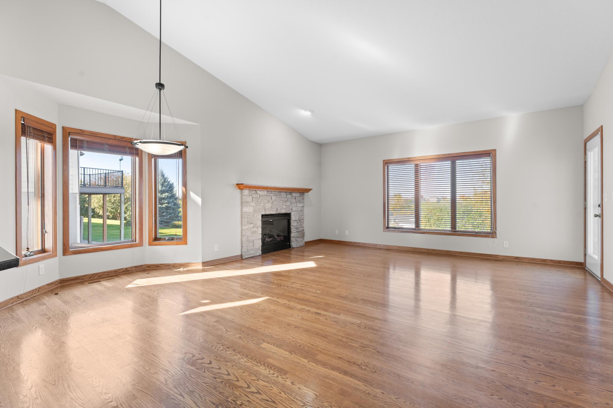 2535 Superior Lane Northwest Rochester, MN 55901 - Photo 5 of 42