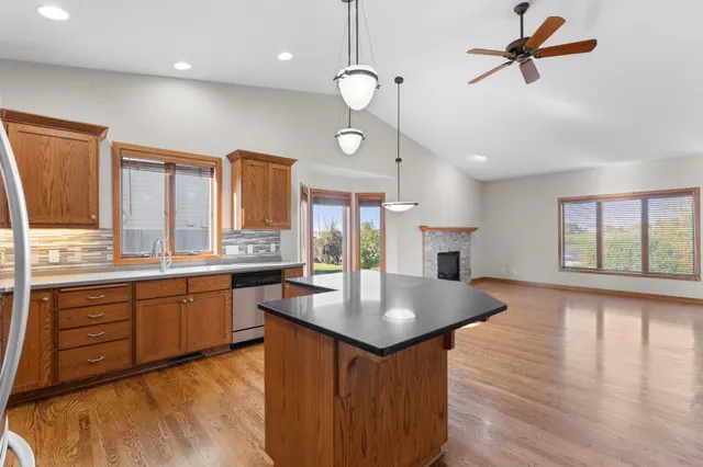 $419,900 | 2535 Superior Lane Northwest, Rochester, MN 55901