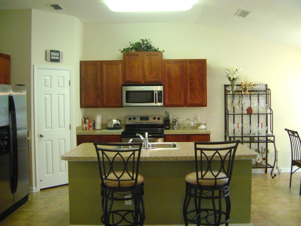 11565 Oaklawn Road Jacksonville, FL 32218 - Photo 7 of 16 KITCHEN-2