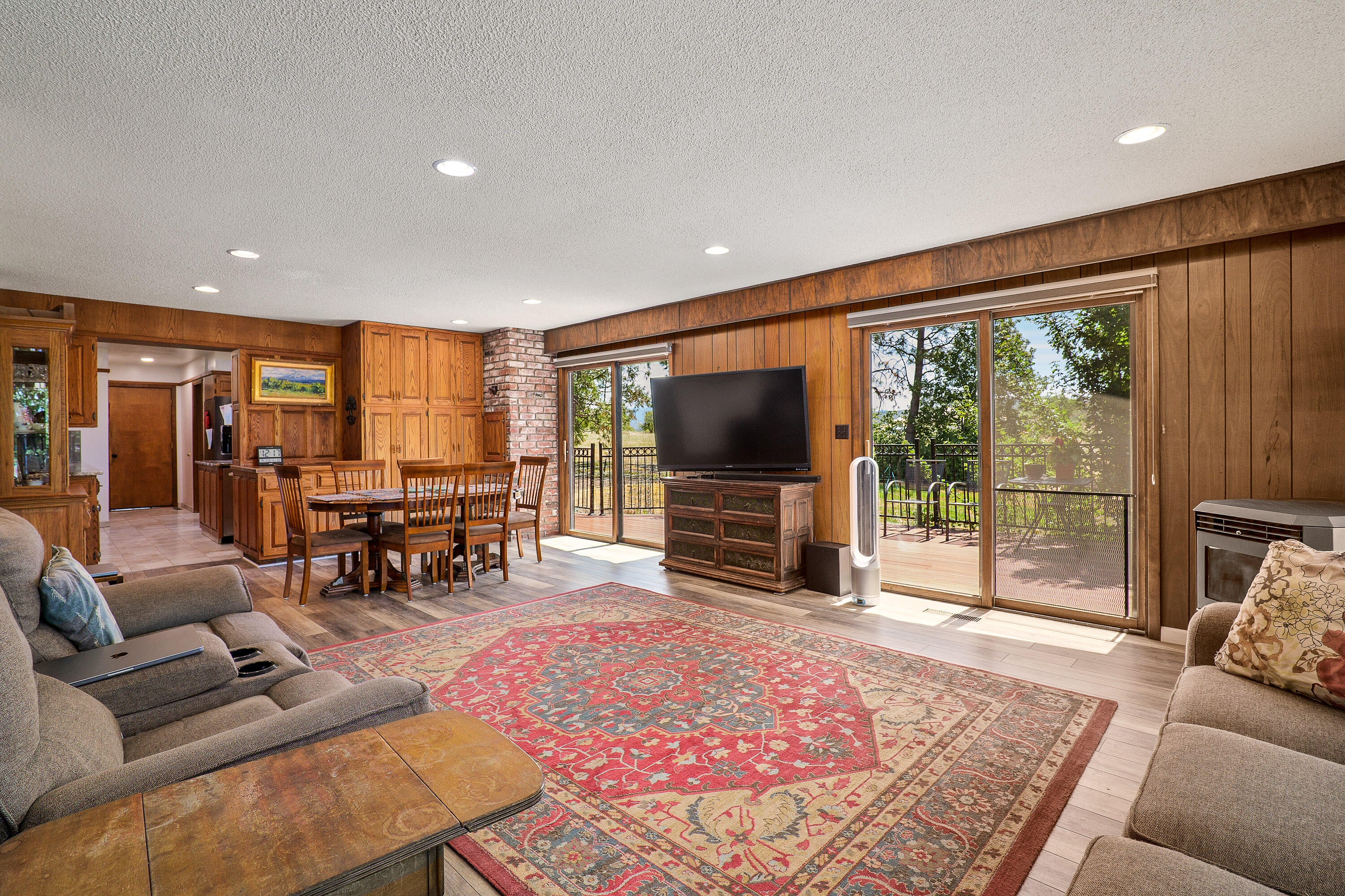 1159 Stevens Road Eagle Point, OR 97524 - Photo 8 of 59 1159StevensRd-008