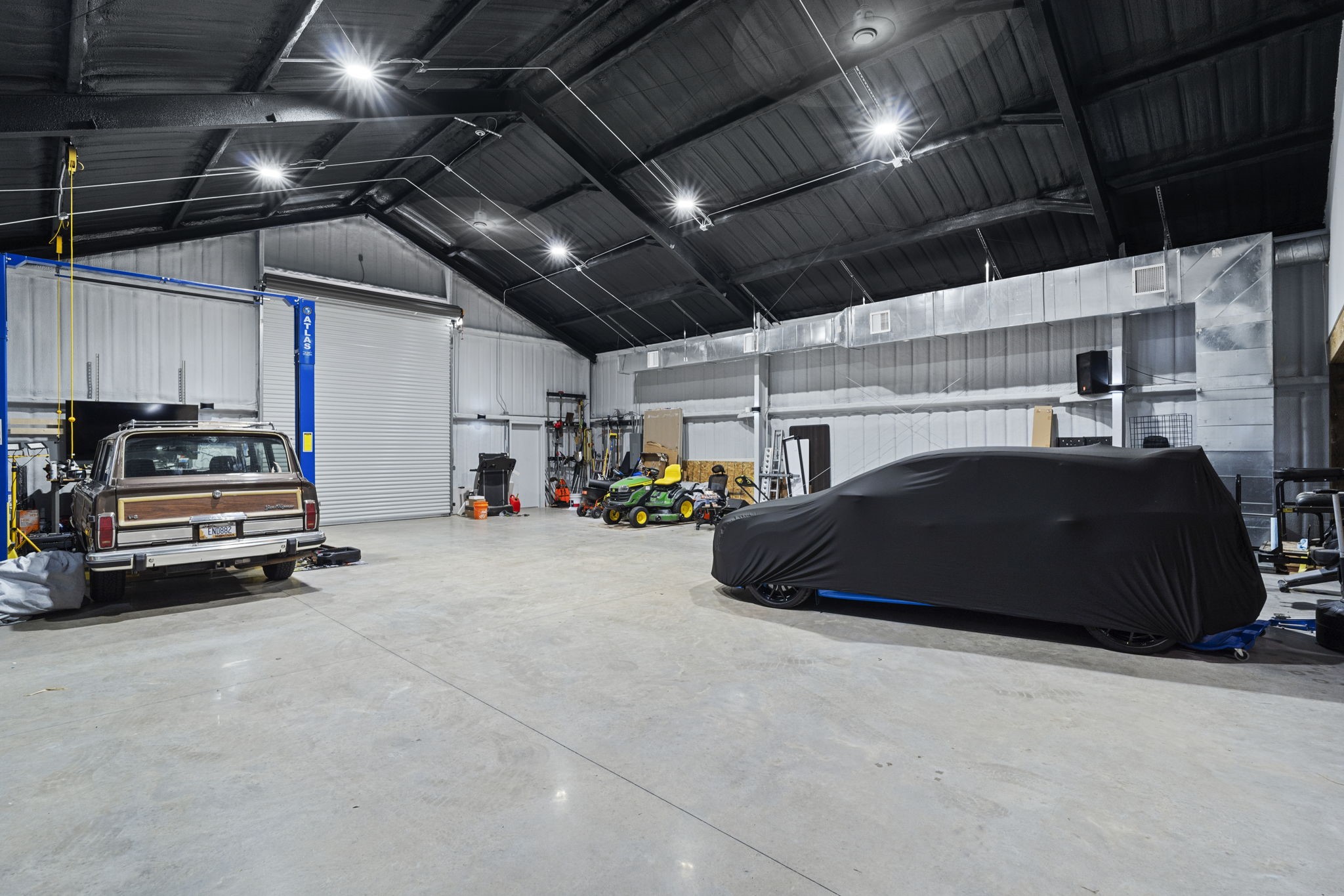 7100 Sycamore Grove Road Montgomery, TX 77316 - Photo 44 of 45 Polished concrete floors