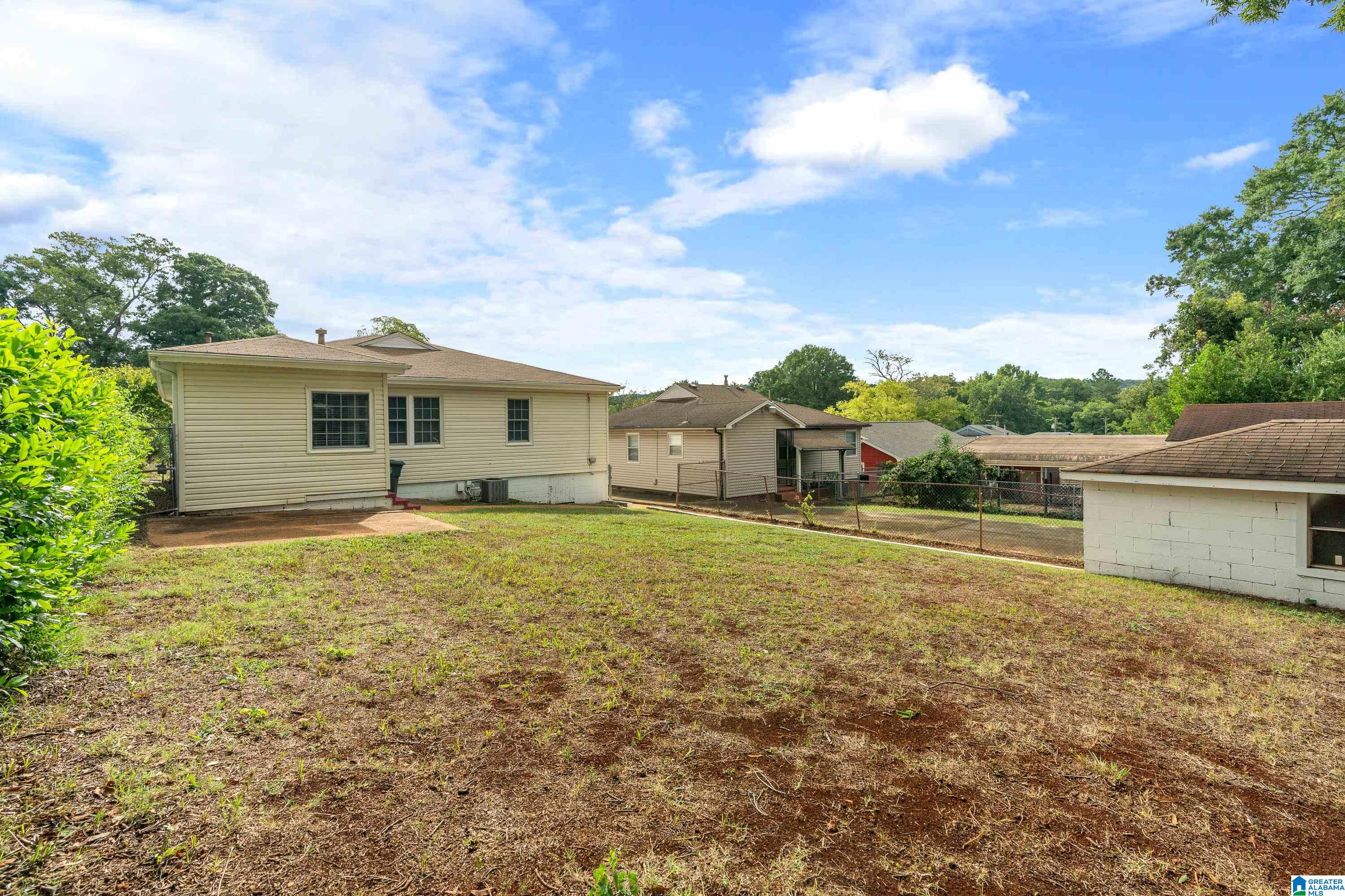 1304 Mims Street Southwest Birmingham, AL 35211 - Photo 25 of 27